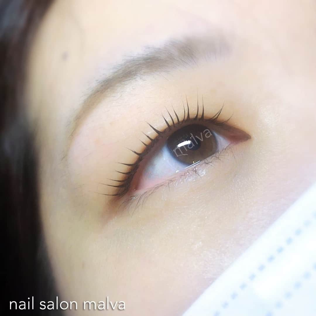 nailsalon malva（ネイルサロンマルヴァ）のインスタグラム