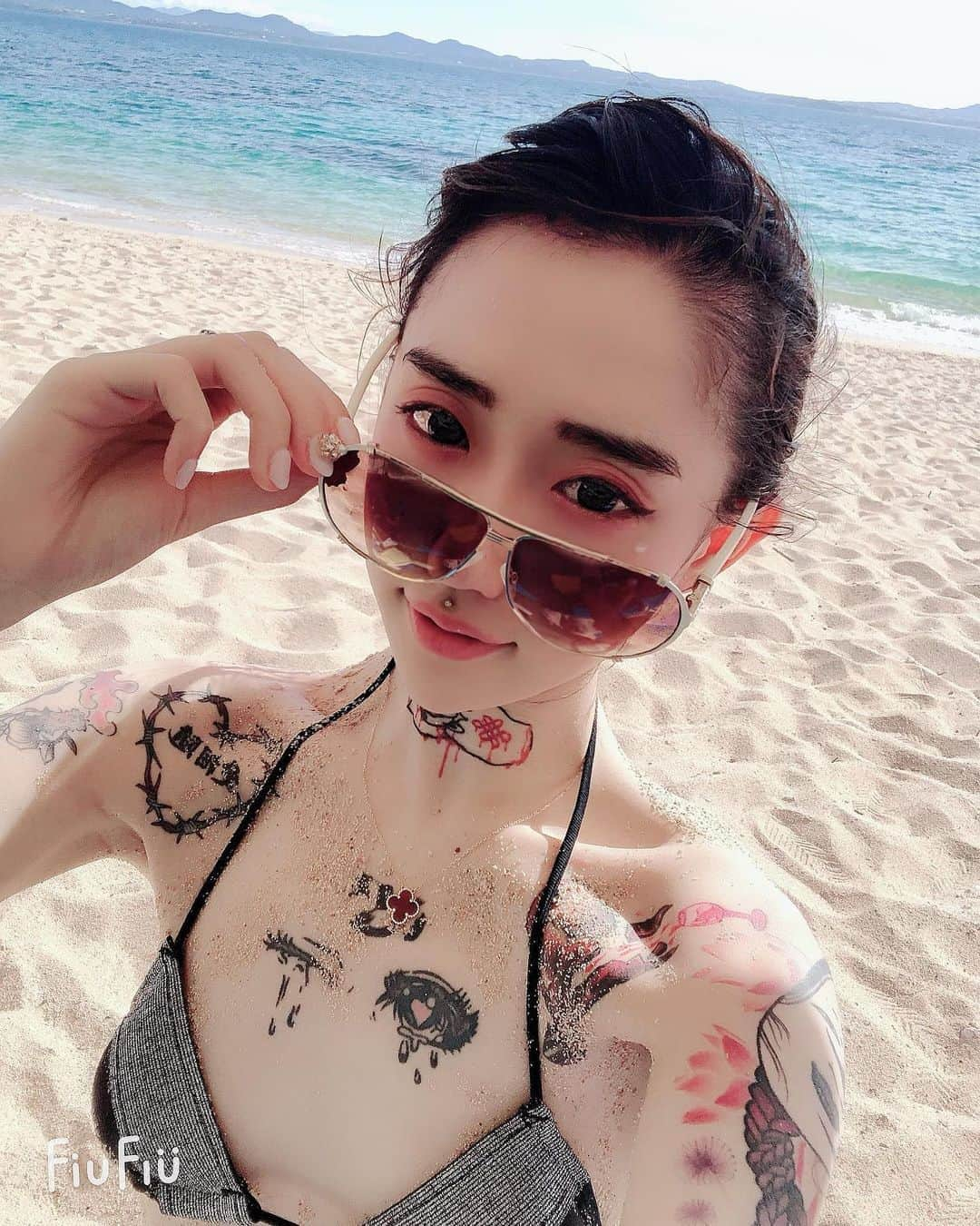 水森翠のインスタグラム：「どこにいるでしょう👙#貧乳#盛らない」