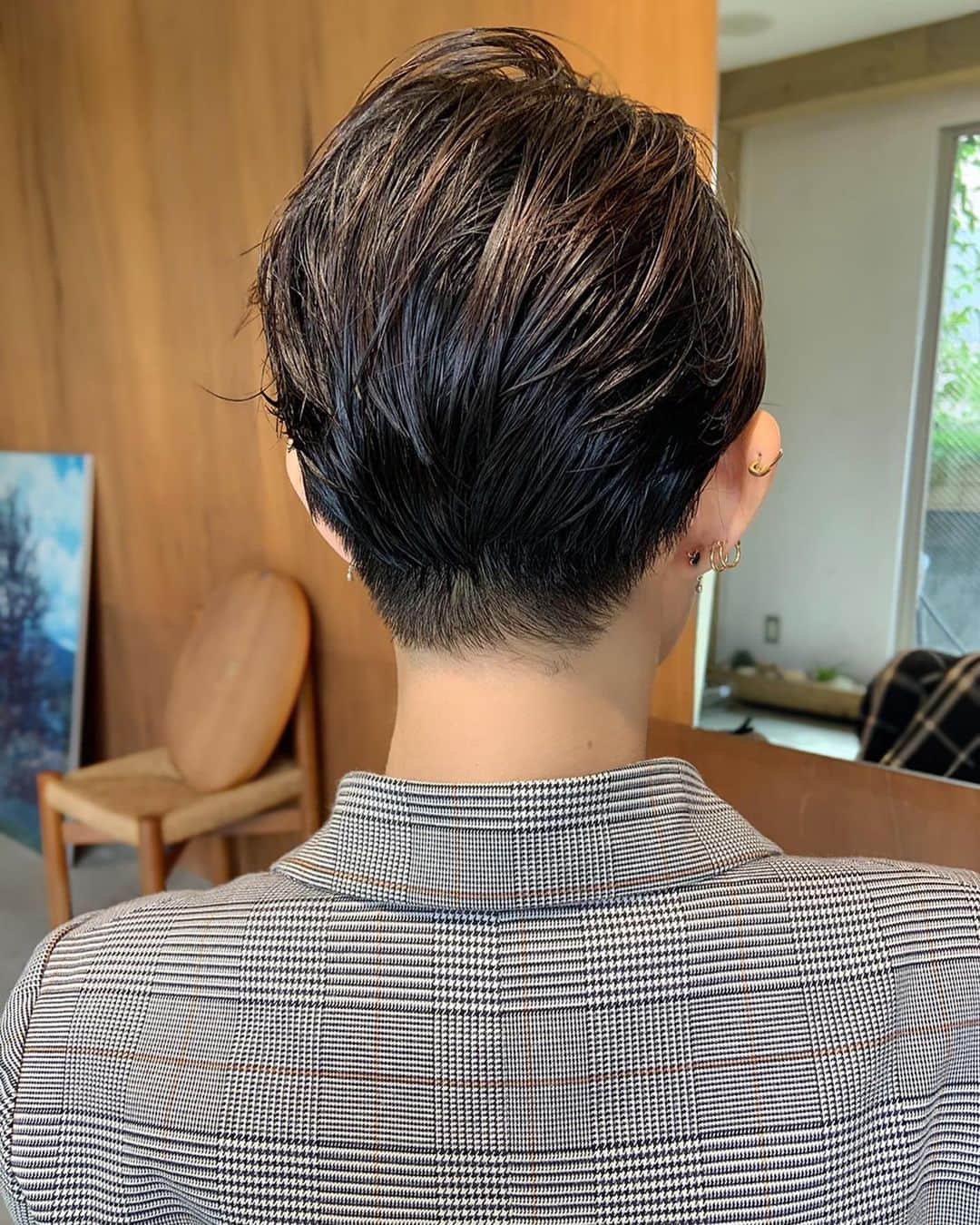 日南響子（珠麟）さんのインスタグラム写真 - (日南響子（珠麟）Instagram)「髪型を同じにしたいとの メッセージを沢山いただいたので ゆうちゃんに撮ってもらった写真達も載せておきます🦕」6月15日 17時41分 - kyooko_hinami_official