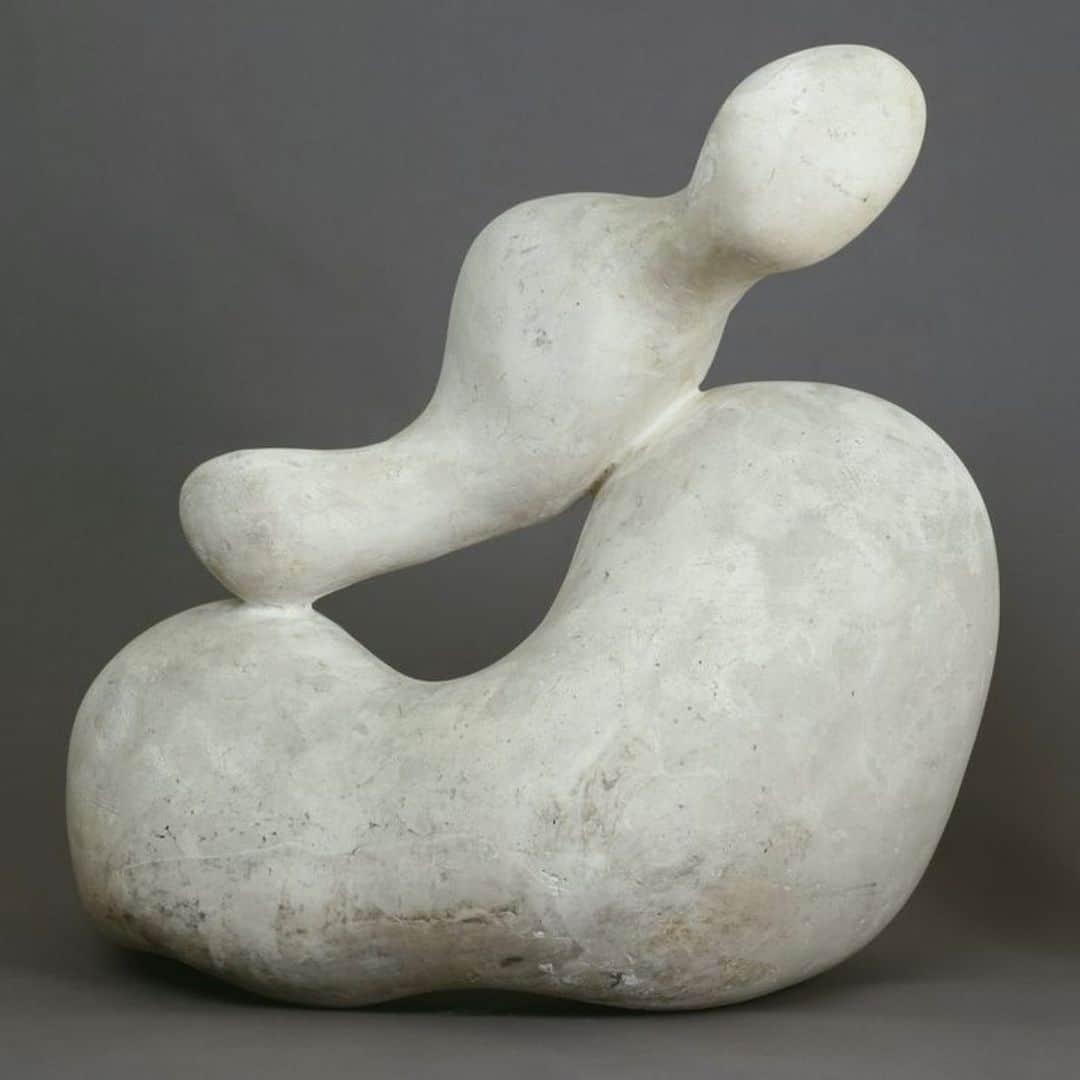 Monica Sordoのインスタグラム：「Human Concretions Series by Jean Arp - Biomorphic, fecund objects evocative of Natural Forces and Arp’s strongest expression of his belief that humanity and nature are just one #MonicaSordo #exploration」