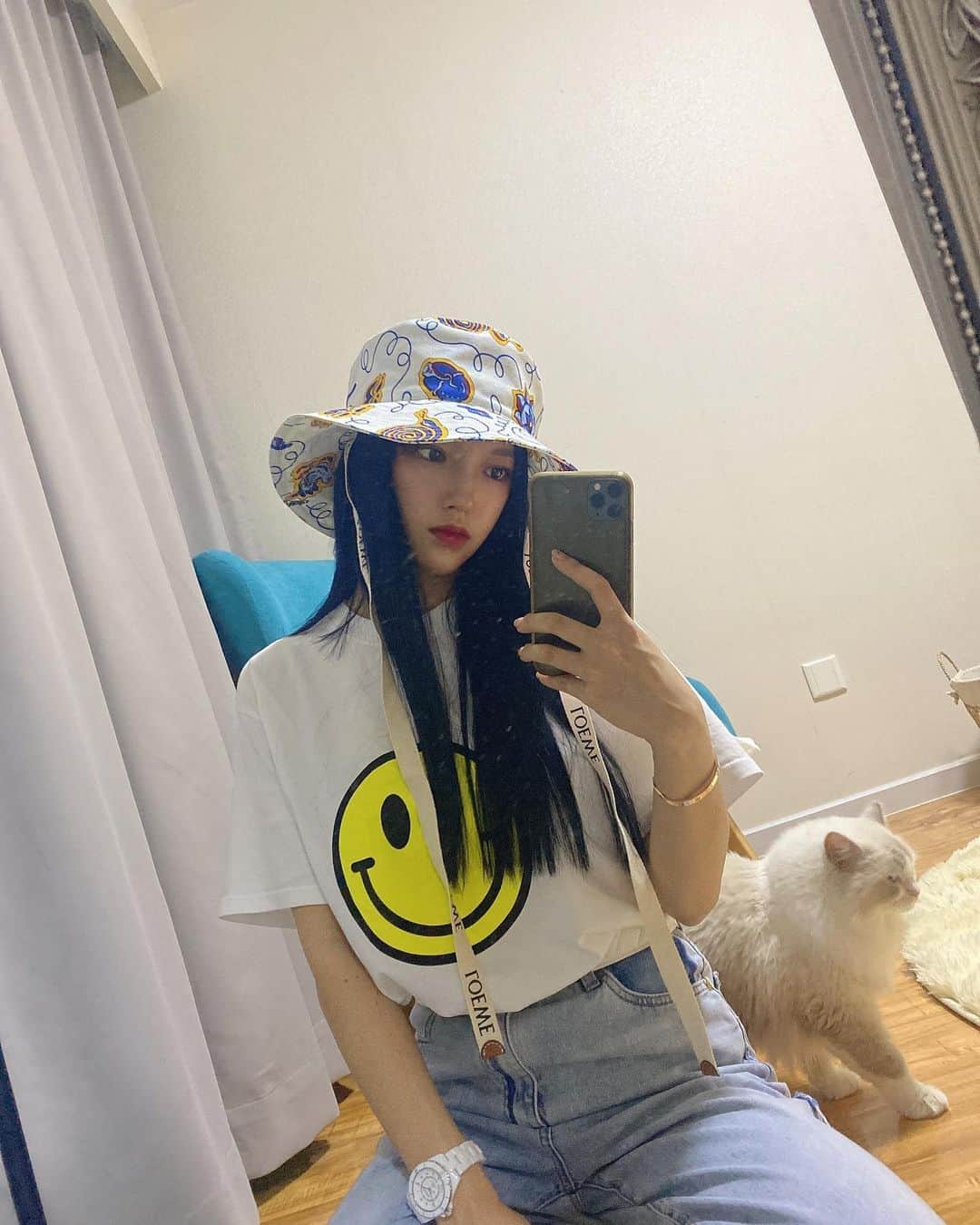 ソンソのインスタグラム：「돌아왔다 ㅠㅠ」