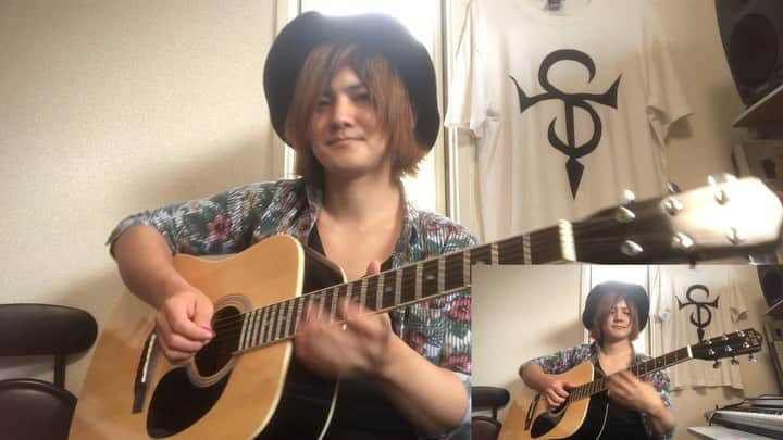 加部輝（ウルトラ寿司ふぁいやー）のインスタグラム：「◉藤井風さんの「何なんw」を、激安アコギ(6000円)でカバーしました◉  このコスパ、何なんw  #藤井風 #何なんw #プレイテック #playtech #サウンドハウス #アコギ」