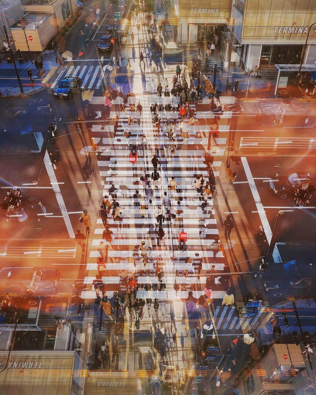 ima_ju / Jun Iのインスタグラム：「: : Many People Crossing : : なんか、普通に人が多いっすよね.. : : ::」