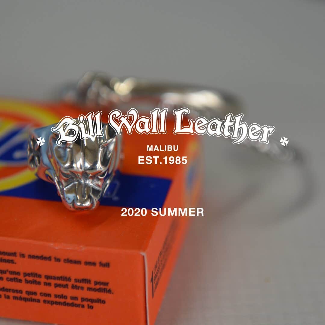 Bill Wall Leather × BEAMSさんのインスタグラム写真 - (Bill Wall Leather × BEAMSInstagram)「【Ring】Open Sun Ring & Happy Face Free Size Open Ring / *Exclusive items __________ 【Information】New issue update！  The official website images for <Bill Wall Leather x BEAMS> have been updated. Please view them at the following URL web address. （Images & Product Site）⇨ http://www.beams.co.jp/special/billwallleather/ （Special Content ）⇨ https://www.beams.co.jp/special/billwallleather/features/2020summer/ （BEAMS Official Site）⇨ http://www.beams.co.jp/billwallleather/ #billwallleather #beams #billwallleather_2020_summer」6月15日 22時21分 - billwallleather_beams
