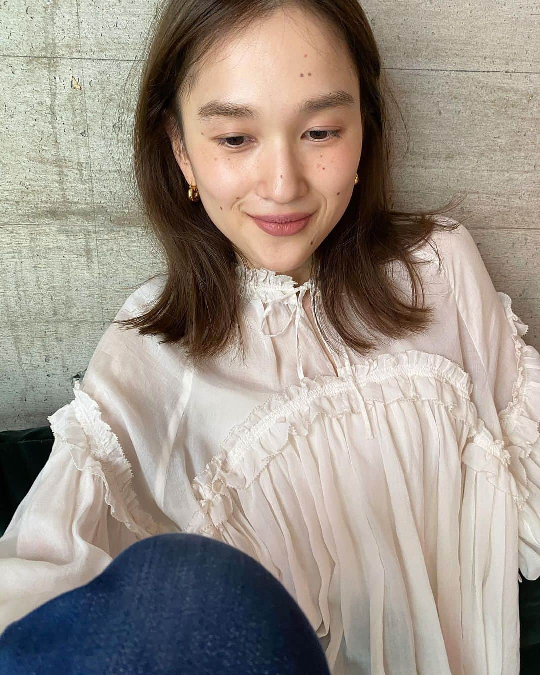 のインスタグラム：「万能マルチスティック1本で完成〜ぃ♡」
