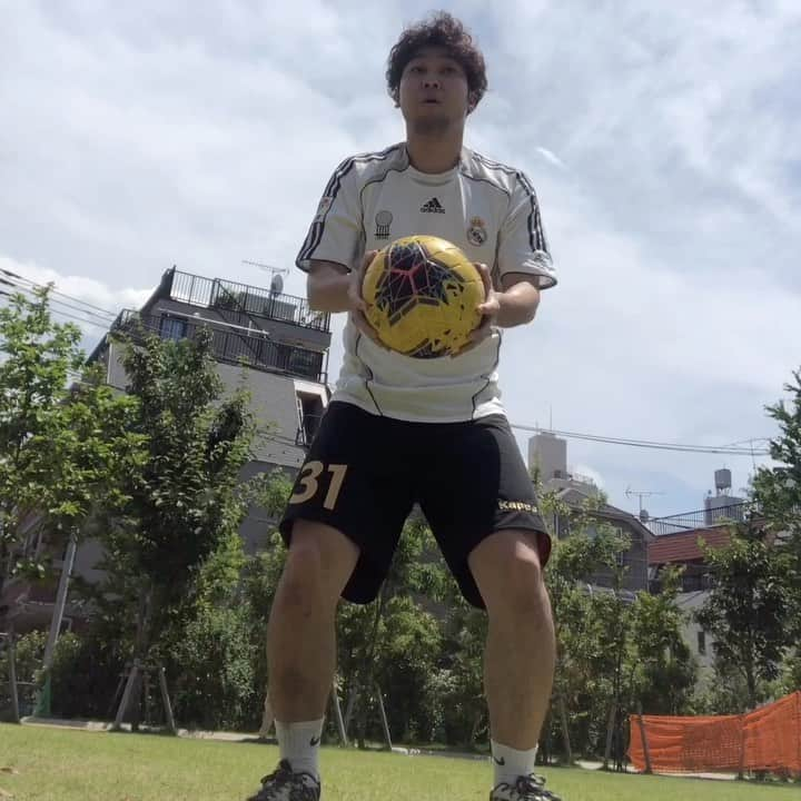 狩野大のインスタグラム：「毎日リフティング40日目  #毎日リフティング #リフティング #練習 #相変わらず #ネックキャッチ #成功率 #かなり上昇した #失敗した数も #だいぶカットしてますが #見ていてくれ兼近P」