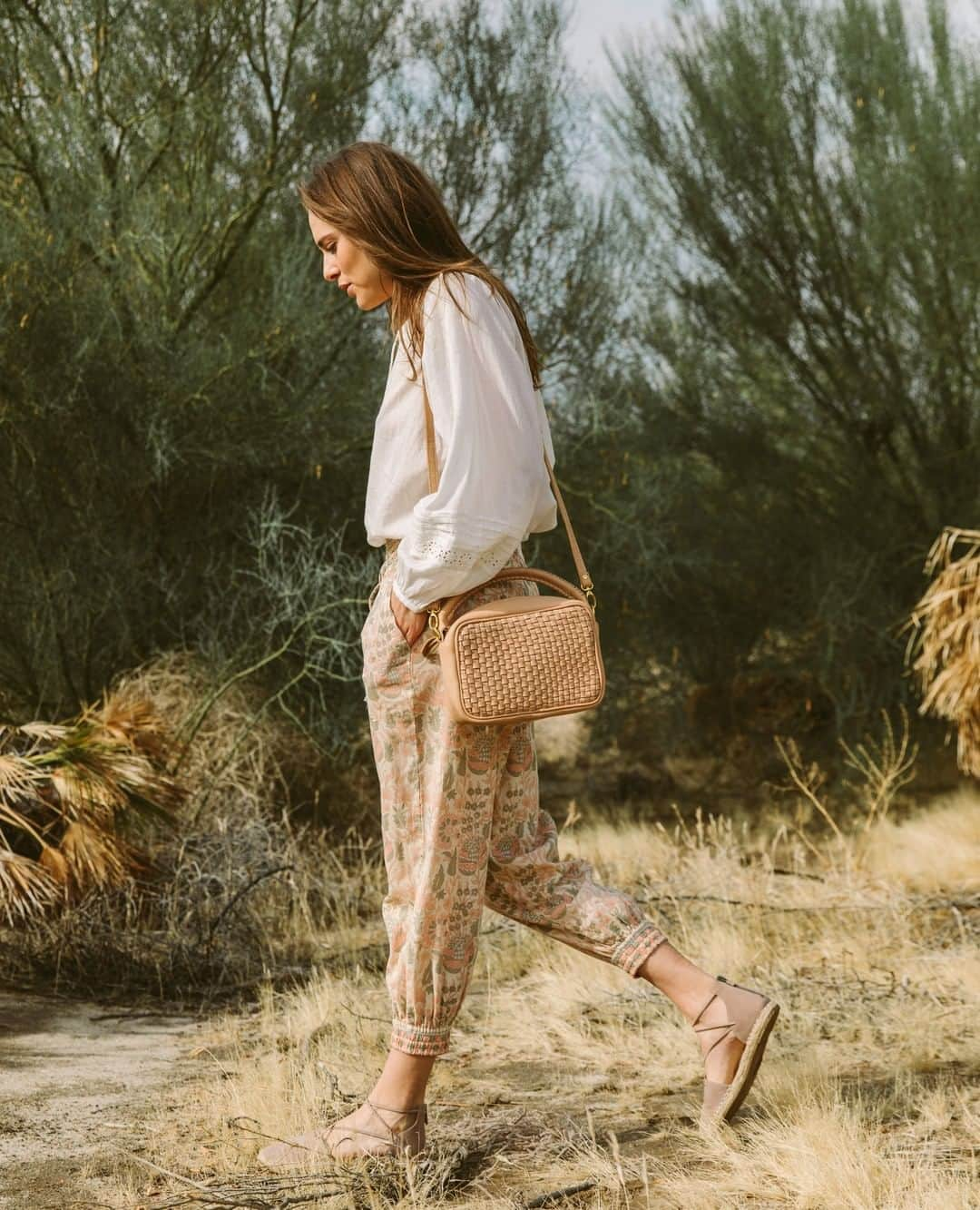 クレオベラさんのインスタグラム写真 - (クレオベラInstagram)「Introducing our new, exclusive CORE Collection. These curated neutrals in effortless silhouettes are designed to mix-and-match for everyday style. Crafted with you in mind, we hope these pieces become your new go-to's ✨」6月16日 0時46分 - cleobella