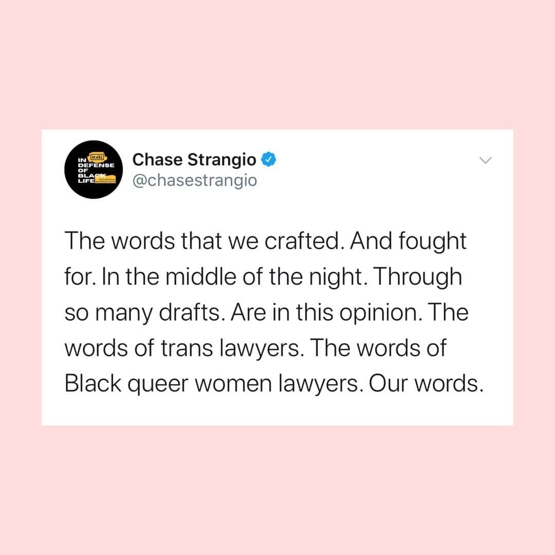 Teen Vogueさんのインスタグラム写真 - (Teen VogueInstagram)「ICYMI, today the Supreme Court ruled 6-3 that the 1964 Civil Rights Act’s Title VII protections against discrimination on the basis of “sex” apply to LGBTQ employees. More on the landmark decision and its potential implications at the link in bio.」6月16日 2時50分 - teenvogue