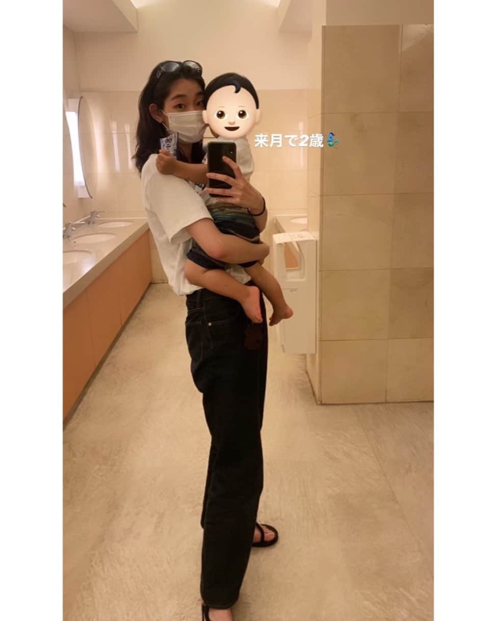 江原杏樹のインスタグラム：「数ヶ月ぶりの甥っ子 誰にでも抱っこしてって手を広げるよ！」