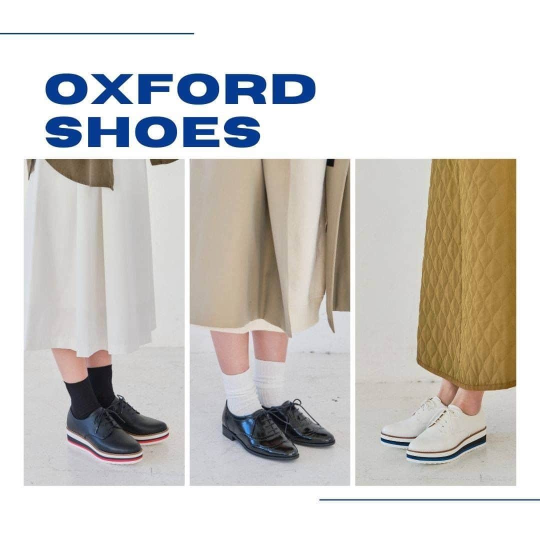 ORiental TRaffic HKさんのインスタグラム写真 - (ORiental TRaffic HKInstagram)「【牛津鞋控揮手區👋】 1⃣Wing Tips Oxfords 看上去較formal一點， 日常上班著就最適合不過👩‍💼👩‍💻 2⃣厚底拼色Oxfords就casual啲，適合配搭休閒服飾👒  今季推出的2款牛津鞋各有特色，不同取向的sis們都可以搵到啱心水款式🛍  #ORientalTRaffic #2020SS #Oxfords #PlatformOxfords」6月16日 13時30分 - oriental_traffic