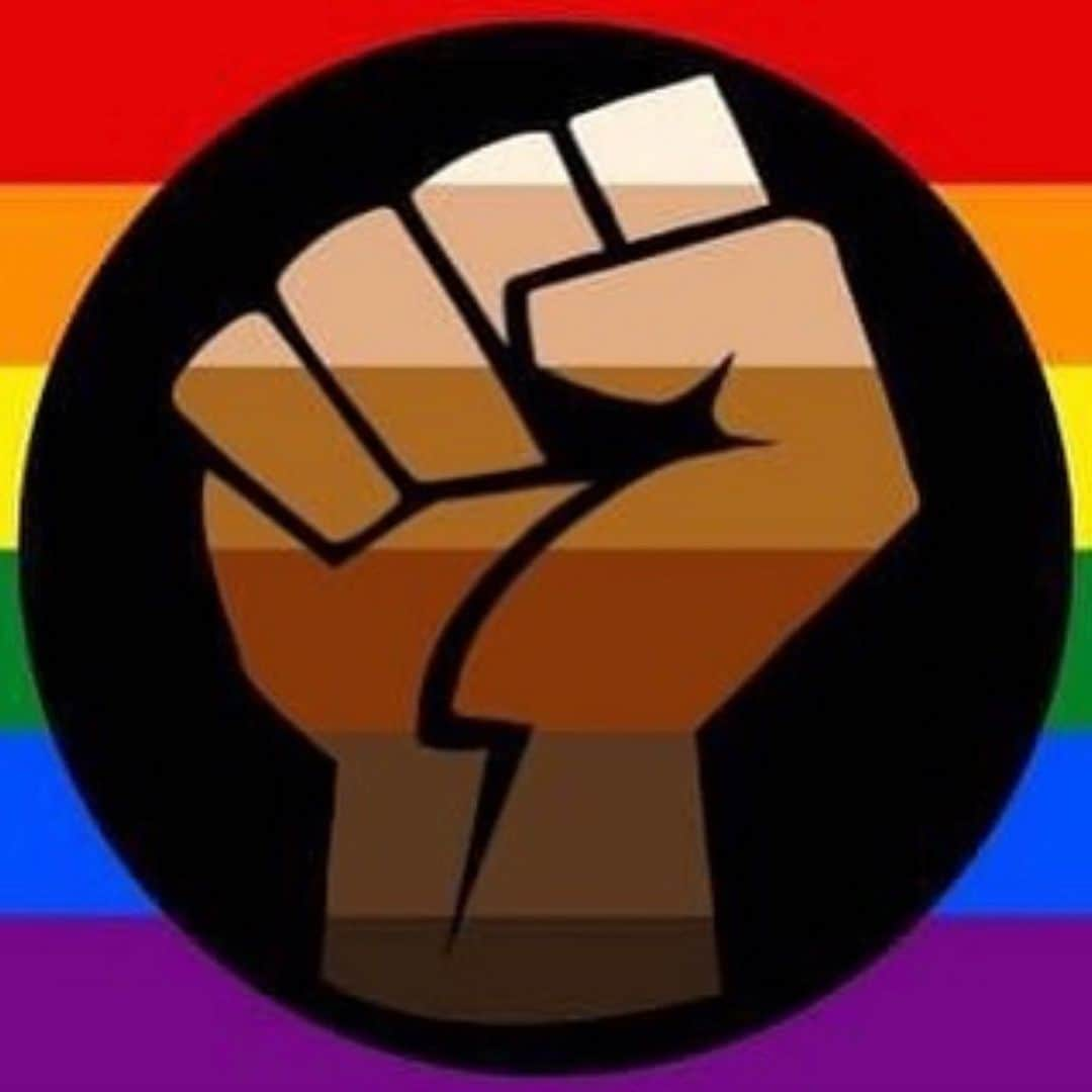 マット・ボマーさんのインスタグラム写真 - (マット・ボマーInstagram)「Happy Pride to all! Very grateful for the Supreme Court ruling today. This year (and every year), we plan to learn about, support, and spread awareness for black led LGBTQ+ organizations. If you’d like to join us in donating to The Marsha P. Johnson Institute @mpjinstitute , @theokraproject @youthbreakout or the LGBTQ freedom fund, the links are in my bio. ❤️🧡💛💚💙💜🤎🖤🤍💗」6月16日 5時18分 - mattbomer