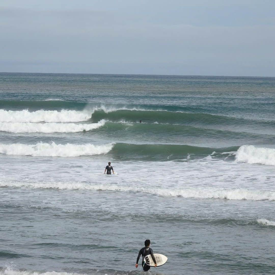 Isseki Nagaeさんのインスタグラム写真 - (Isseki NagaeInstagram)「Have not had good break so long time 梅雨だからずっといい波がない  #surfing #surfinglife #beach #beachlife #goodwaves」6月16日 5時27分 - isseki_nagae