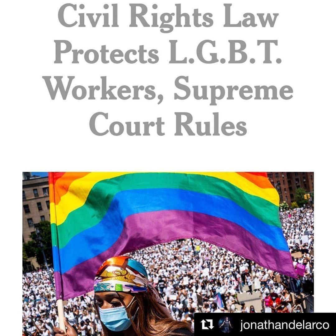 ジェリー・ライアンのインスタグラム：「Some good news... Happy Pride! 🌈🏳️‍🌈 #Repost @jonathandelarco with @get_repost ・・・ Big decision by SCOTUS and a reminder that the court is on the ballot in Nov. But today we celebrate - Happy Pride 🌈」