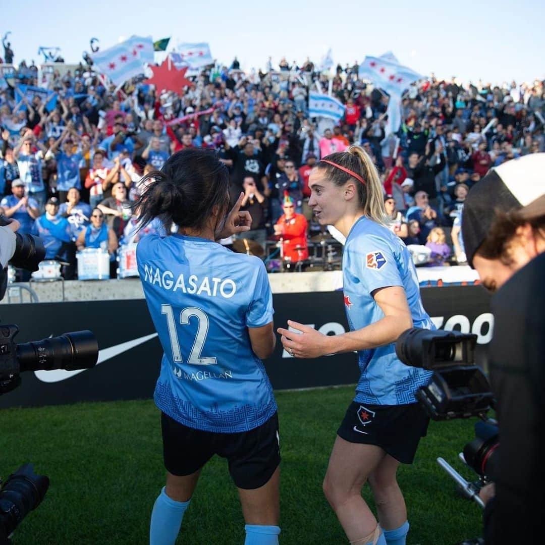 大儀見優季のインスタグラム：「Almost there 👆🏼⚽️🏟」