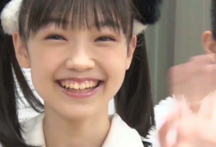 モーニング娘。'20のインスタグラム：「- . 可愛い 可愛い！！ 可愛いパンダちゃん！！ . . #山﨑愛生 . .」