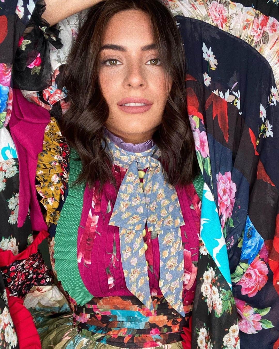 Ana Brenda Contrerasのインスタグラム：「❤️💜🧡🖤💛🤍💚🤎💙💖」