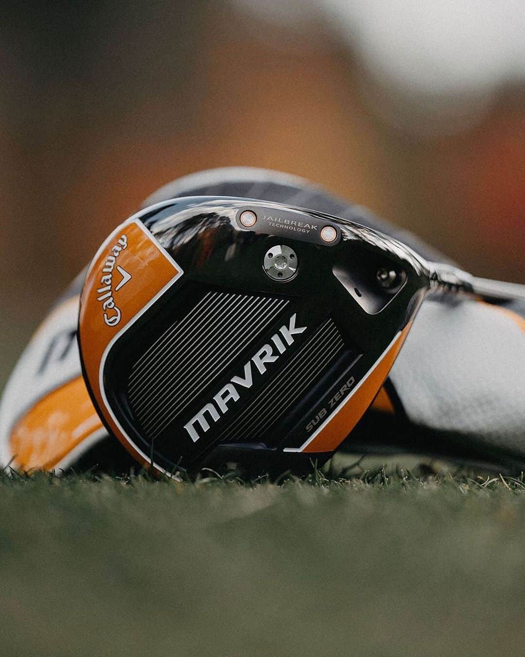 キャロウェイゴルフ（Callaway Golf）さんのインスタグラム写真 - (キャロウェイゴルフ（Callaway Golf）Instagram)「MAVRIKが、3カ月ぶりに再開した米国男子ツアー初戦、チャールズ・シュワブチャレンジで勝利★ 勝利に貢献したドライバーは、日本では限定発売のMAVRIK Sub Zero トリプルダイヤモンド◆◆◆ ドライバー！これからMAVRIKシリーズの、ツアーでの活躍に目が離せませんね⛳ #callaway #キャロウェイ #callawaygolf #キャロウェイゴルフ #golf #ゴルフ #MAVRIK #マーベリック #やるねマーベリック #MAVRIKツアーバージョン #おかげさまで予約発売分は完売　#６月18日発売 #CALLAWAYEXCLUSIVE」6月16日 12時12分 - callawaygolf_japan