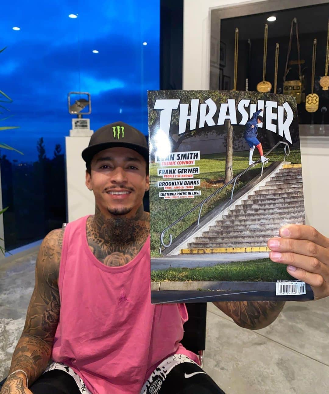 ナイジャ・ヒューストンのインスタグラム：「Local Shit. Big Boy Shit😤 Back T UCI @thrashermag @atibaphoto ❤️❤️」