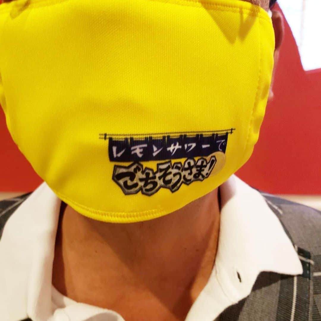 梅沢富美男さんのインスタグラム写真 - (梅沢富美男Instagram)「レモンサワーでごちそうさまの収録が復活しました。 お店の方とソーシャルディスタンスを守って、マスクもバッチリです！」6月16日 15時01分 - tomioumezawa