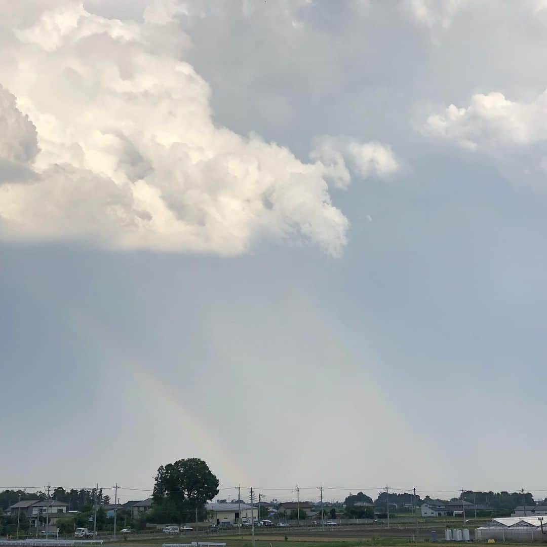 雨月衣のインスタグラム：「うっすら二重の虹🌈」