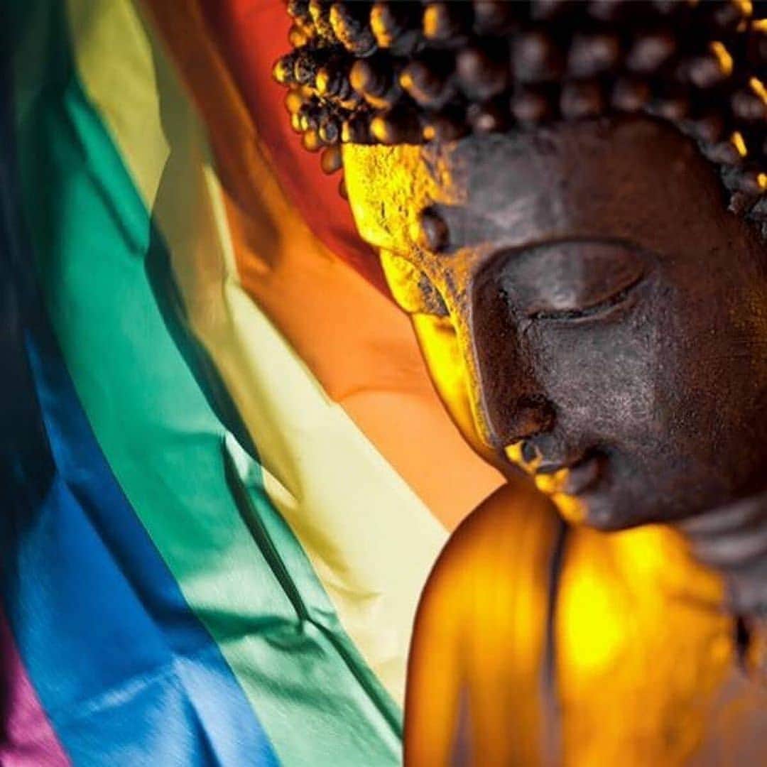 Leslie Camila-Roseのインスタグラム：「#Repost @spirit_rock • • • • • • Happy Pride Month to our dear community and across the world! May all beings be safe, be happy, live with ease, and know liberation. May all beings be free. #pride #pridemonth #loveislove #bewhoyouare #mindfulness #dharma」