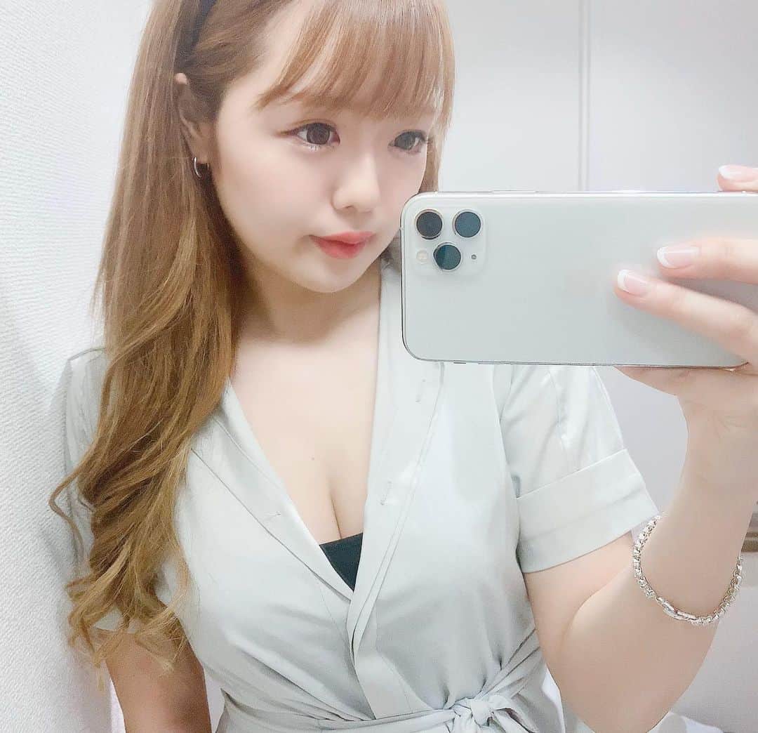 のインスタグラム：「たっくさん運動して スッキリ🤩 これから女子会です😻 可愛こちゃんたちに会えるのたのちみ❤️ 、  #burlesqueannexyavay #バーレスク東京 #バーレスクヤバイ  #長身女子 #高身長女子 #パーソナルトレーニング #シールエクステ #撮影会モデル」