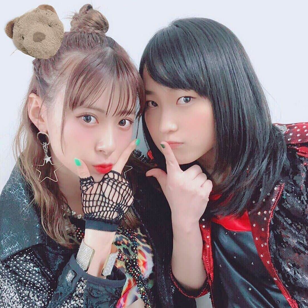 生田衣梨奈さんのインスタグラム写真 - (生田衣梨奈Instagram)「♥9期メンバー♥﻿ ﻿ 鞘師里保ちゃん！﻿ ﻿ りほは本当にすごいなーと思います！！﻿ ﻿ なんかさー同じ年にモーニング娘。に加入した﻿ はずなのにりほの事を待ってる方がめちゃくちゃいる！﻿ ﻿ 一緒のステージにたった時も歓声が凄かった！！！﻿ ﻿ なんかそんなすごい子が同期にいていえーいって思うし﻿ 9期って本当にいろんな人がいるからこそ﻿ みなさんに愛されてるんだなーと実感しました！！！﻿ ﻿ ﻿ ﻿ 今回かのんちゃんの写真を出してなくてすみません！﻿ ﻿ かのんちゃんも今は1人の女の子なので今回は﻿ 写真を出すのを控えさせていただきました！！！！﻿ ﻿ その代わり9期の昔の写真とちゃーちゃんをあげました！﻿ ﻿ ﻿ 伝わったかな？笑笑﻿ ﻿ #morningmusume20 #モーニング娘20﻿ #えりぽんかわいい #顔面国宝﻿ #かわいい #アイドル﻿ 存在が #インスタ映え #大好き﻿ #Love #beauty﻿ #followme #makeup﻿ #Instagram #InstaLove﻿ #메이크업 #얼스타그램﻿ #ig_Japan #팔로미﻿ #フォロー歓迎 #smile﻿ #9期 #鞘師里保﻿ #りほりほ #鈴木香音﻿ #ずっき  #紹介﻿ #尊敬 #teddybear﻿ #live #encounter」6月16日 19時59分 - erina_ikuta.official