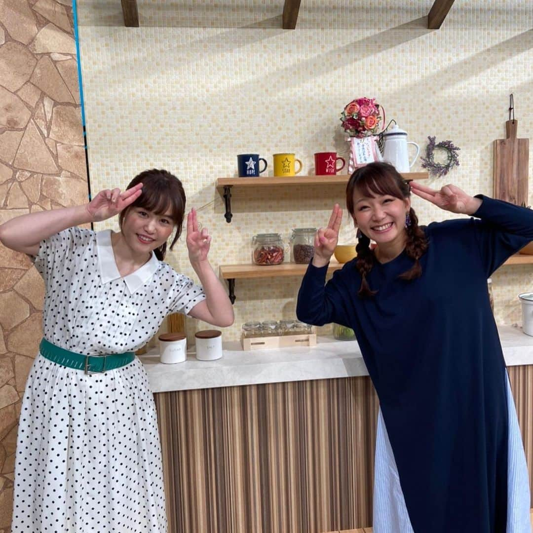 Nao☆ さんのインスタグラム写真 - (Nao☆ Instagram)「先日のBSN『なじラテ。』の時の写真です😊☕️✨ なじラテの現場もいつも温かくて大好きです✨  #BSN #なじラテ」6月16日 20時09分 - nao_ngc