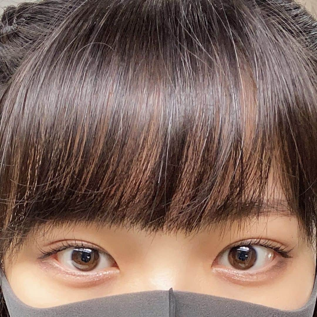 石井香帆さんのインスタグラム写真 - (石井香帆Instagram)「❤︎﻿ パリジェンヌラッシュリフトっていうまつげパーマをしたよ〜🎀﻿ ﻿ サロンの人にも言われたけどまつげが直毛すぎてビューラーしてもすぐカール取れちゃうし今まで全然まつげ上がらなかったんだけど、パリジェンヌラッシュやったら何もしなくてもまつげギャンギャンになった！﻿ ﻿ この写真はマスカラもビューラーもしてないよ〜！ すっぴんでもまつげ上がってるのめっちゃ嬉しいし快適すぎるからこれからも定期的にやろう！って思った🥺💖」6月16日 20時34分 - kahoyan_610