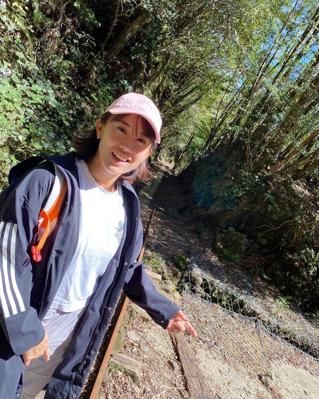 加藤未唯さんのインスタグラム写真 - (加藤未唯Instagram)「何を指してる☝️🏻？ #自然」6月16日 21時18分 - miyukato1121