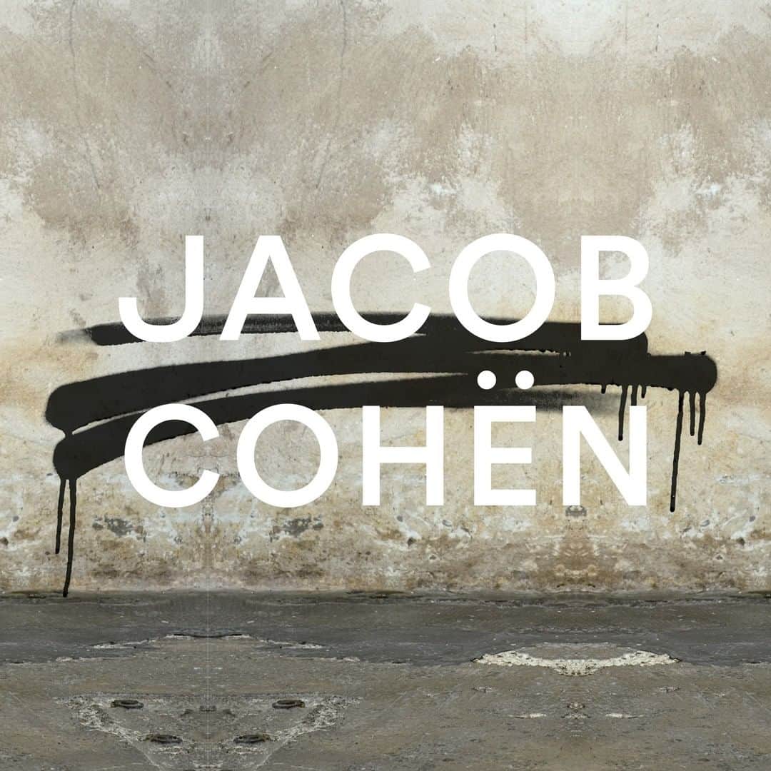 Jacob Cohenのインスタグラム：「Leave your mark  #JacobCohen #JacobCohenJeans」