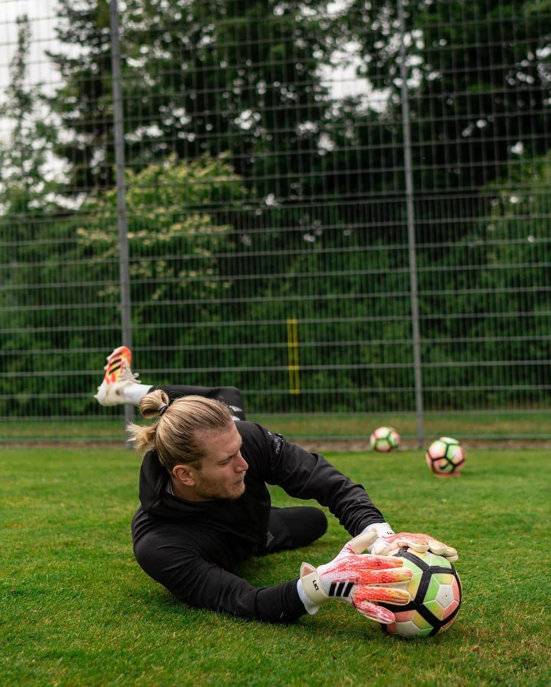 ロリス・カリウスさんのインスタグラム写真 - (ロリス・カリウスInstagram)「Putting the work in 💪🏻」6月17日 0時24分 - loriskarius