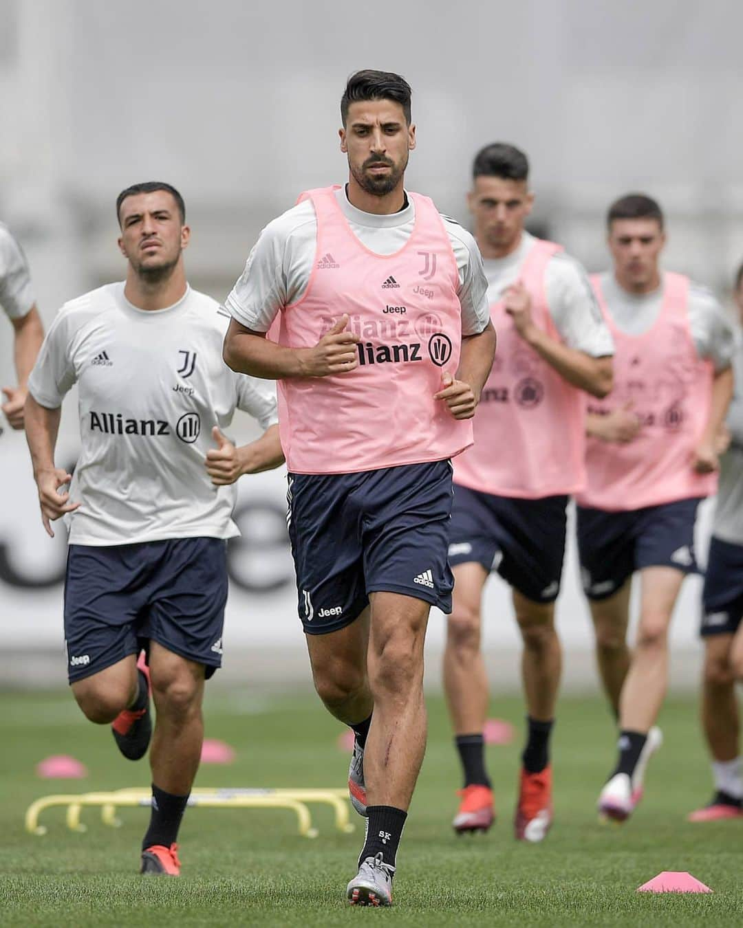 ユヴェントスFCさんのインスタグラム写真 - (ユヴェントスFCInstagram)「Can't wait for the final! 🤙💪 #CoppaItaliaCocaCola #NapoliJuve #FinoAllaFine #ForzaJuve」6月17日 0時35分 - juventus