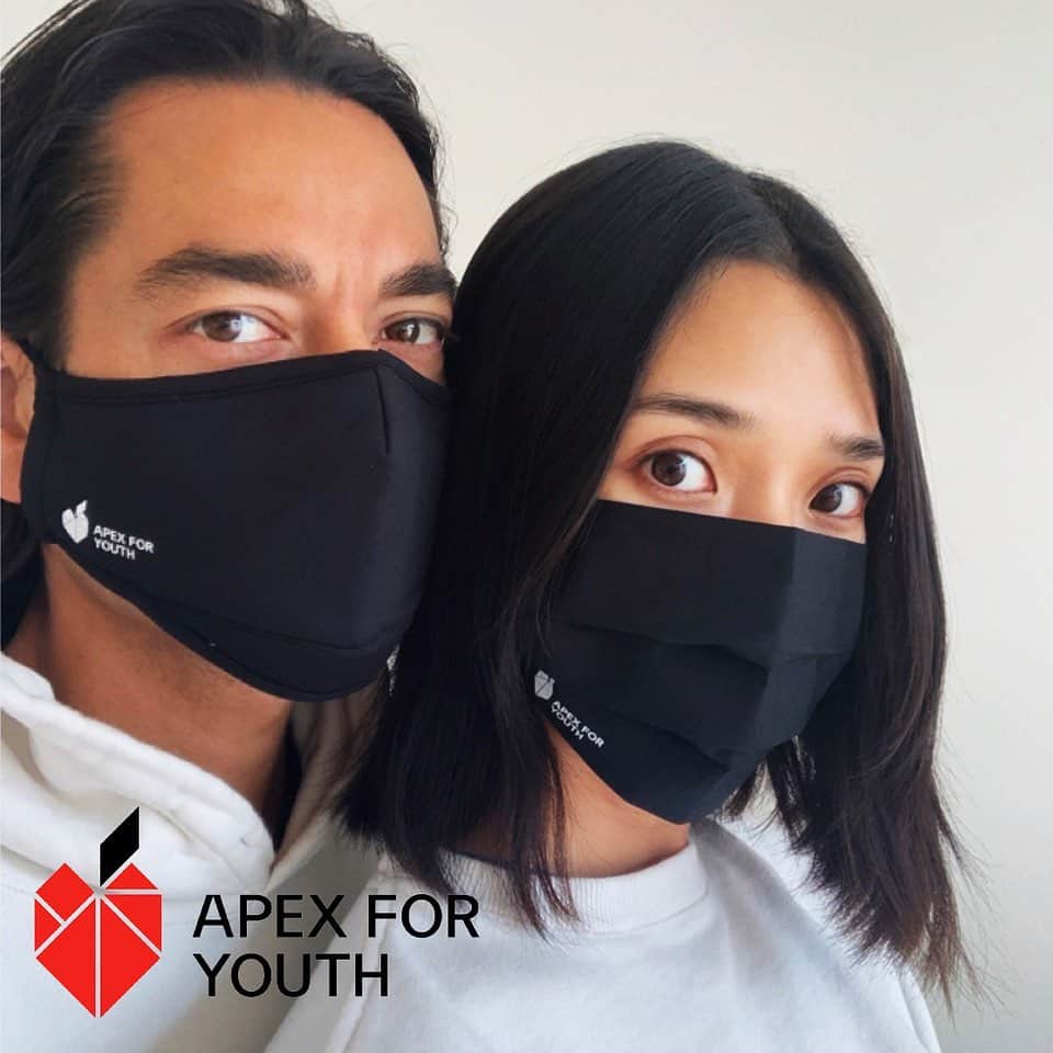 3.1フィリップリムさんのインスタグラム写真 - (3.1フィリップリムInstagram)「We are proud to partner with @apexforyouth to make reusable masks through which 100% of the proceeds will benefit the Apex mission.  Available now via the link in our stories.  #LoveUnityCommunity #31Tribe #ApexforYouth」6月17日 1時04分 - 31philliplim