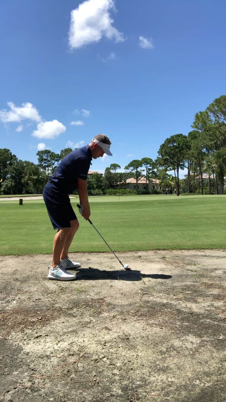 ルーク・ドナルドのインスタグラム：「If the sand is really firm or wet and compact then you have to make a few minor adjustments, but to be honest a lot of the same technique from a regular lie in the bunker still remains the same.  Using the heel by lowering your hands a little and making sure there is a little more lean to the left will allow the club to get slightly steeper and dig under the ball lifting it onto the green - no big deal 😉 #LDTips #bunkers #firm #compact #latergram #staysafe #stayhealthy」