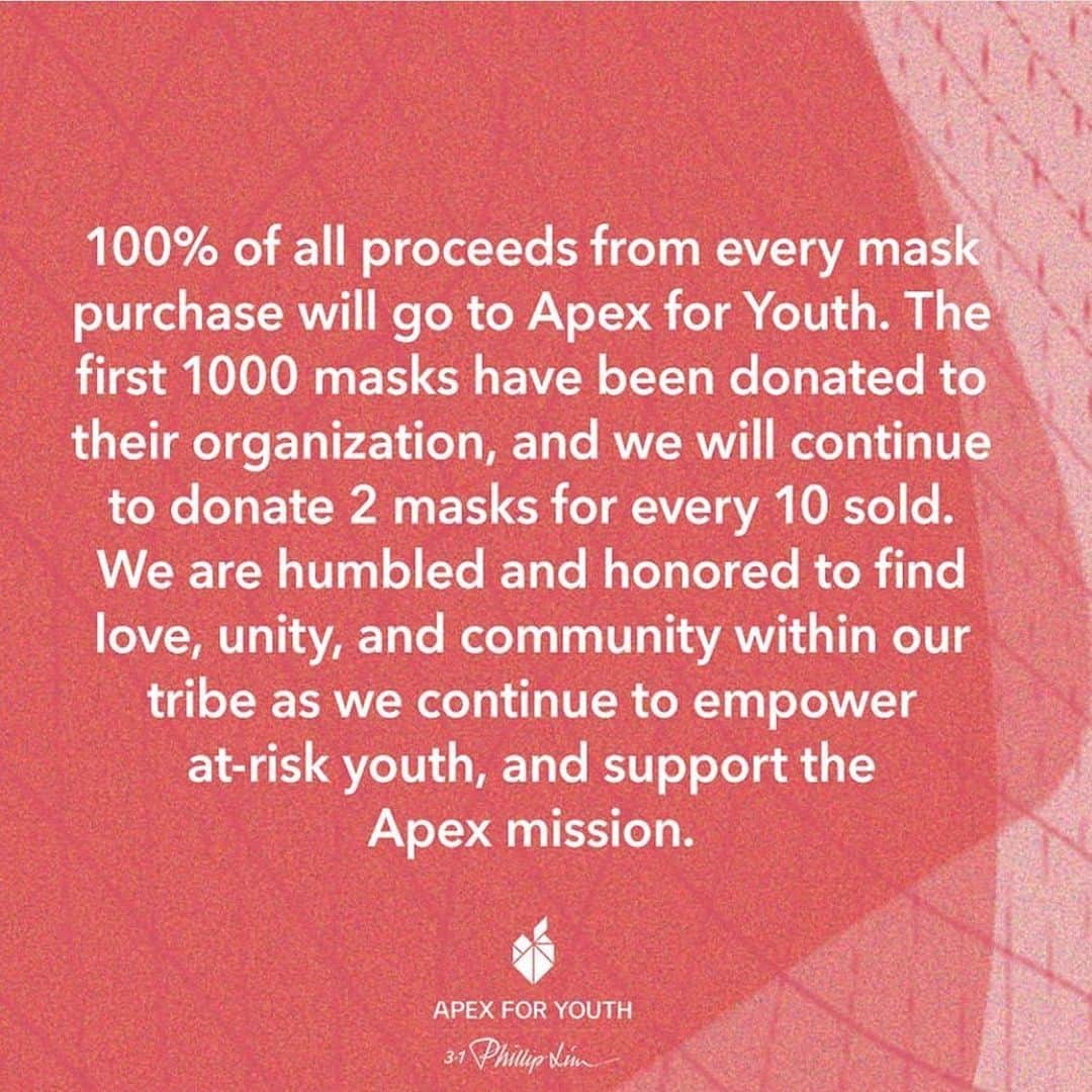 TAO（岡本多緒）さんのインスタグラム写真 - (TAO（岡本多緒）Instagram)「@apexforyouth and @31philliplim made these cool reusable face masks. ﻿ ﻿ 100% of all proceeds will go to @apexforyouth, who delivers possibilities to underserved Asian and immigrant youth from low-income families in NYC.🙌﻿ ﻿ You can purchase them from the link in bio of @apexforyouth or @31philliplim ’s online store. ﻿ Let’s not spread viruses but love.♥️」6月17日 1時29分 - taookamoto
