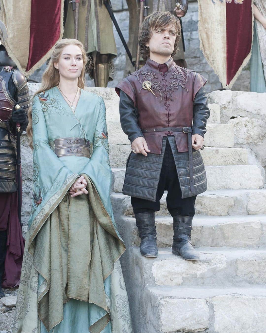 ピーター・ディンクレイジのインスタグラム：「“Westeros is torn and bleeding, and I do not doubt that even now my sweet sister is binding up the wounds … with salt.” - Tyrion #asongoficeandfire」