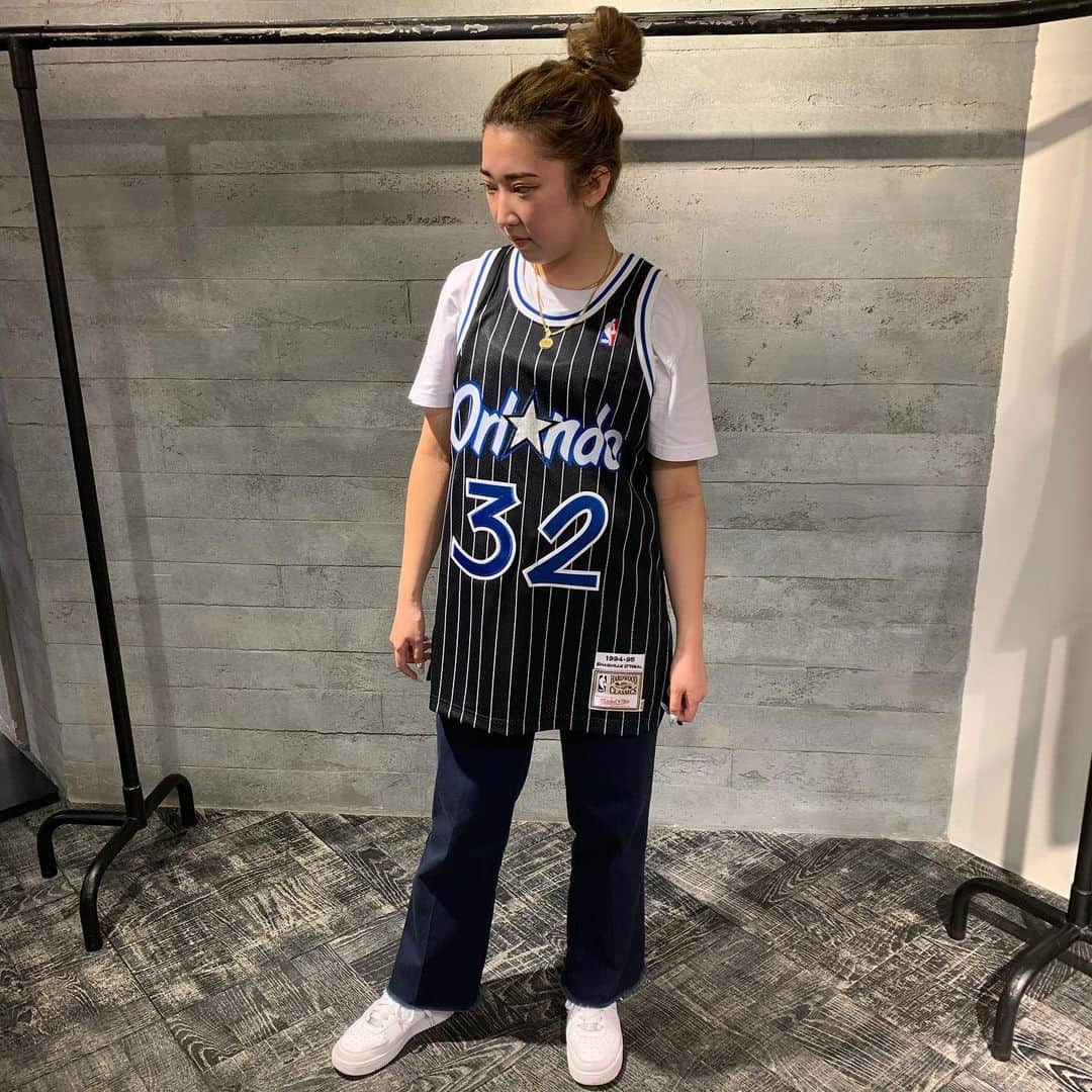 GROW AROUNDさんのインスタグラム写真 - (GROW AROUNDInstagram)「🏢町田TWINS🏢 MITCHELL&NESS🏀🏈⚾️ NBA,MLB,NFL AUTHENTICジャージ入荷致しました💁🏽‍♀️ #growaroundnewarrivals  #nba#mlb#nfl」6月17日 17時14分 - growaround