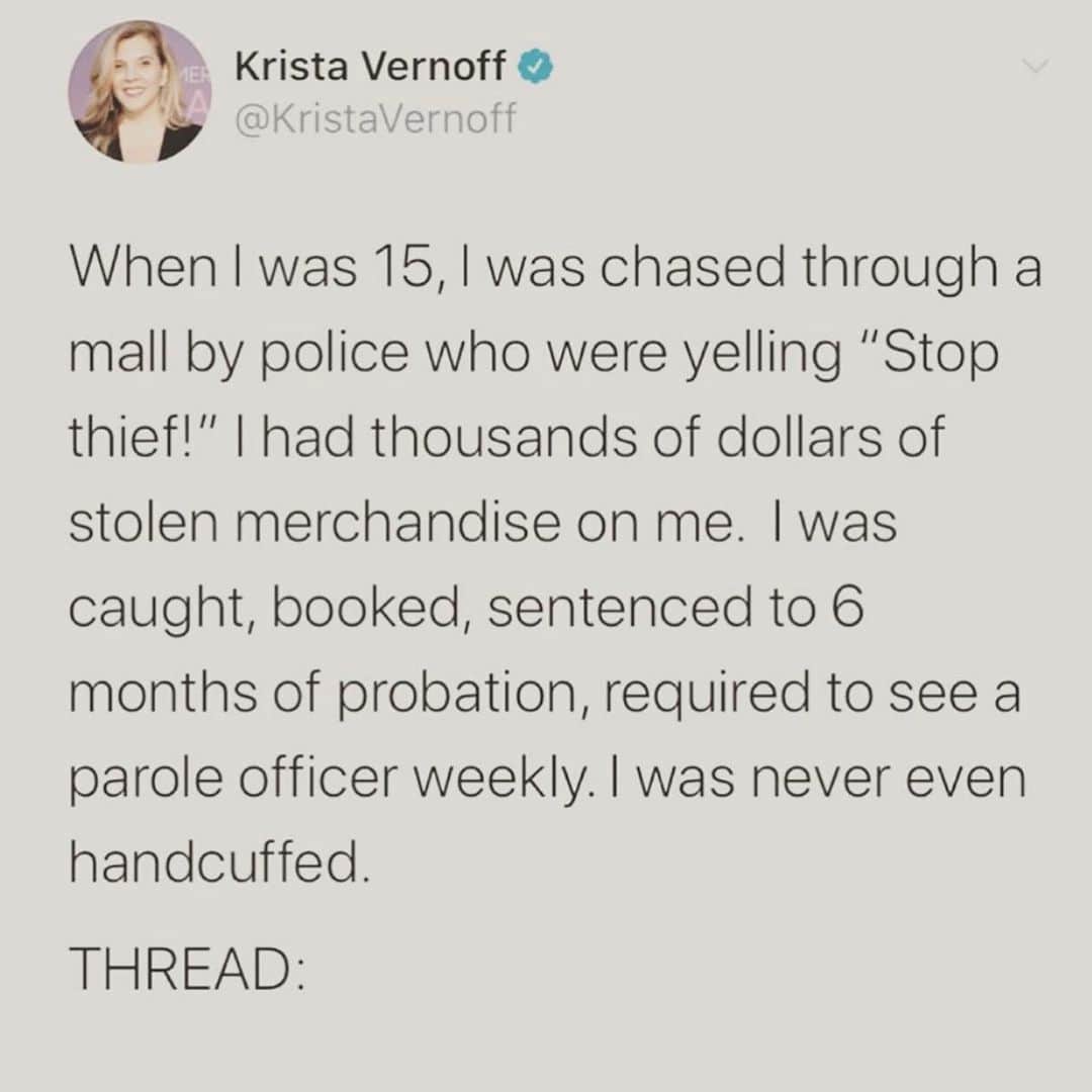 レイ・アレンのインスタグラム：「It has been far too easy to pass judgement on black lives as we see young black and brown people erased from this planet. "They must've been doing something bad", or "they shouldn't have resisted". I've heard it all. "If you don't do anything wrong the cops won't shoot you"  Well, let me tell you about a few black people that are no longer on Earth that did nothing wrong but still were murdered. We all make mistakes, especially as young people; but no person should die because they cashed a bad check, went for a jog, took a nap in their car, or were sleeping soundly in their own bed. It's not right, alright. Thanks to @kristavernoff for explaining her #whiteprivilege I'm sorry but this uncomfortableness that some of you feel when we mention white privilege is a part of the process because it is real. Just focus on trying to help instead of taking it personal. If you're a racist then this is an attack on you, if not, this is an attack on a racist system that doesn't value a black life the same way it does a white one. America has made black people uncomfortable for hundreds of years and it is time to have these conversations so we can heal and put and end to the ignorance. #blacklivesmatter #beapartofthesolution #thecureorthedisease #blindspotting #yesmycaptionsarealwayslongbecauseialwayshaveshittosaythatyouallneedtohear #readingisfundamental #ifthisbothersyoukeepscrolling #ifthisbothersyouunfollowme #ifthisbothersyouidontcare」