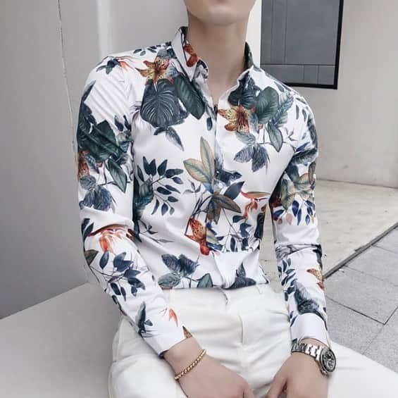 UrbanStoxのインスタグラム：「Button up in style with this Urban Rex Floral Printed Dress Shirt, $49 shipped, available in White & Black only at urbanstox.com 🕶」