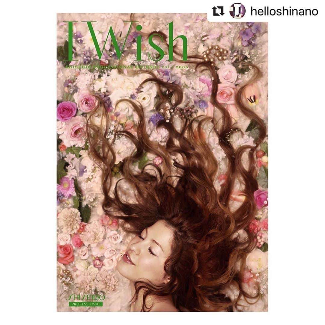 村上シェリーさんのインスタグラム写真 - (村上シェリーInstagram)「#thegoodolddays  Shooting for the catalog of #shiseido  Thank you for posting this @helloshinano san 😉  もうあの撮影から14年‼︎ 今でもはっきりと記憶に残っている印象深い撮影でした。 敷き詰められたお花は全て本物です✨😆 #Repost @helloshinano with @make_repost ・・・ 一瞬も一生も美しく 資生堂プロフェッショナルの機関誌です。 #SHISEIDO #SHISEIDOPROFFESHONAL #資生堂  #資生堂プロフェッショナル  #IWish  #cover #flower #🌸 #🌼 SHISEIDO PROFFESHONAL JOURNAL l Wish vol.7 春号  芽吹きの季節、初々しさを大切に cover Hair&Make-up  @jingujiyoshiko Photo  naomi kono Styling  @teoshi Model  @sherry_murakamimi Editor-in-chief @helloshinano  なつかしか  #혼혈모델#혼혈여자모델#일본혼혈모델 #stayhomestyle  #바크인스타일서울#모델촬영#모델#모델섭외 #barkinstyle #模特兒經紀公司 #女模 #時尚模特兒」6月17日 12時44分 - sherry_murakami