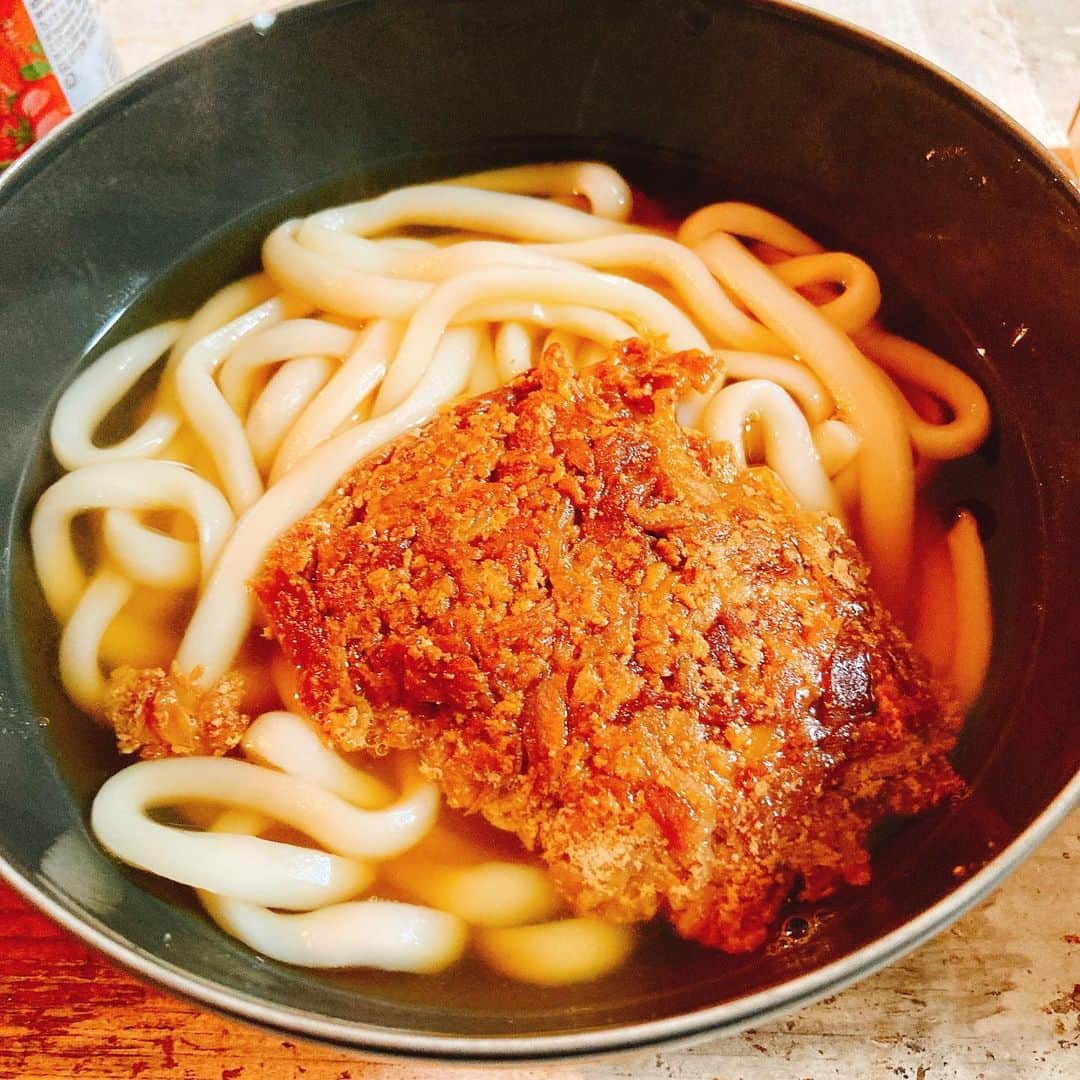 柳下毅一郎のインスタグラム：「#Udon #noodle from #Kokura station #number8 platform」