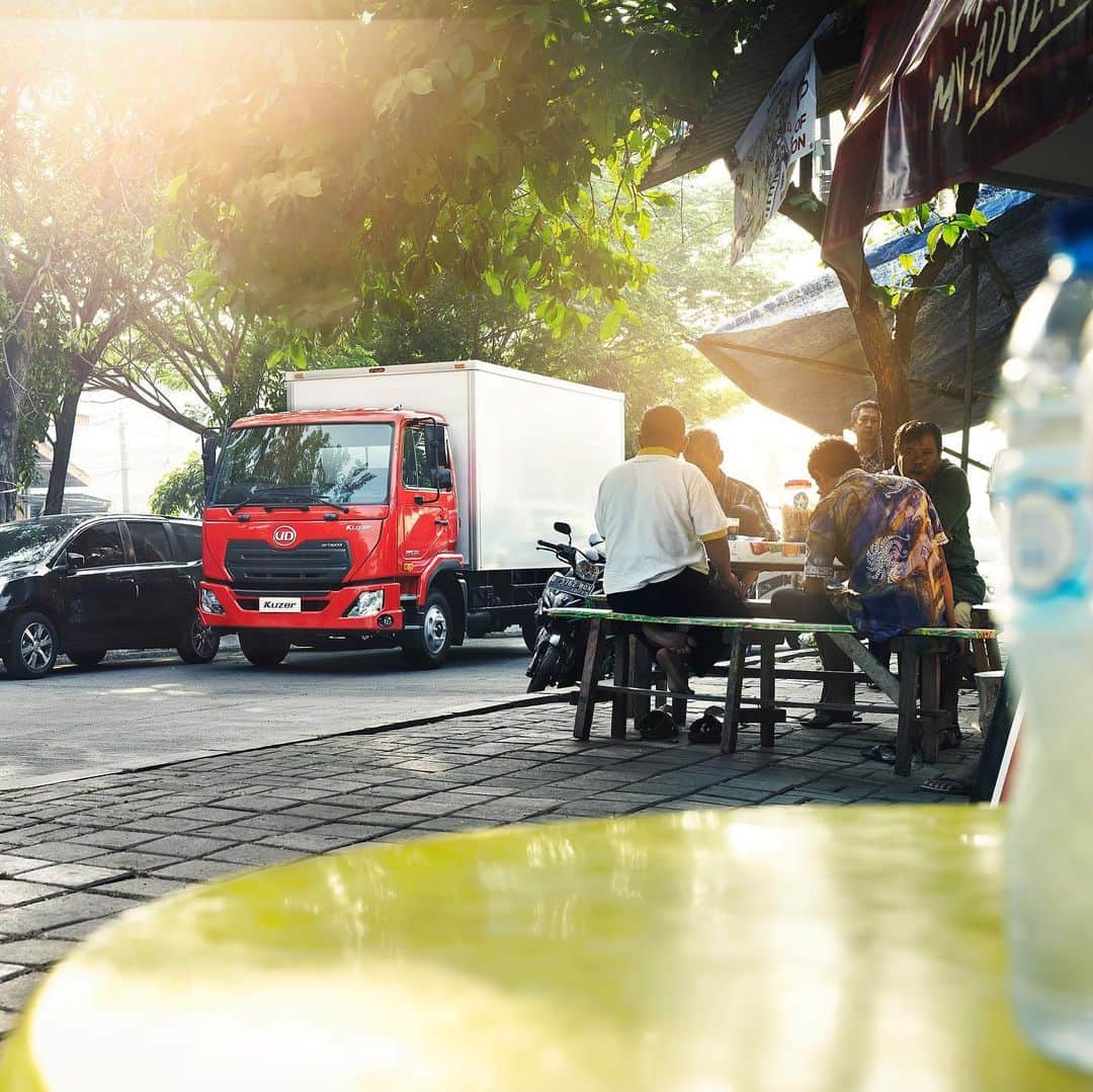 ＵＤトラックスさんのインスタグラム写真 - (ＵＤトラックスInstagram)「Kuzer. Made to deliver extra.  海外市場向け小型トラック『クーザー』  #kuzer #udtrucks」6月17日 13時36分 - udtrucksjp