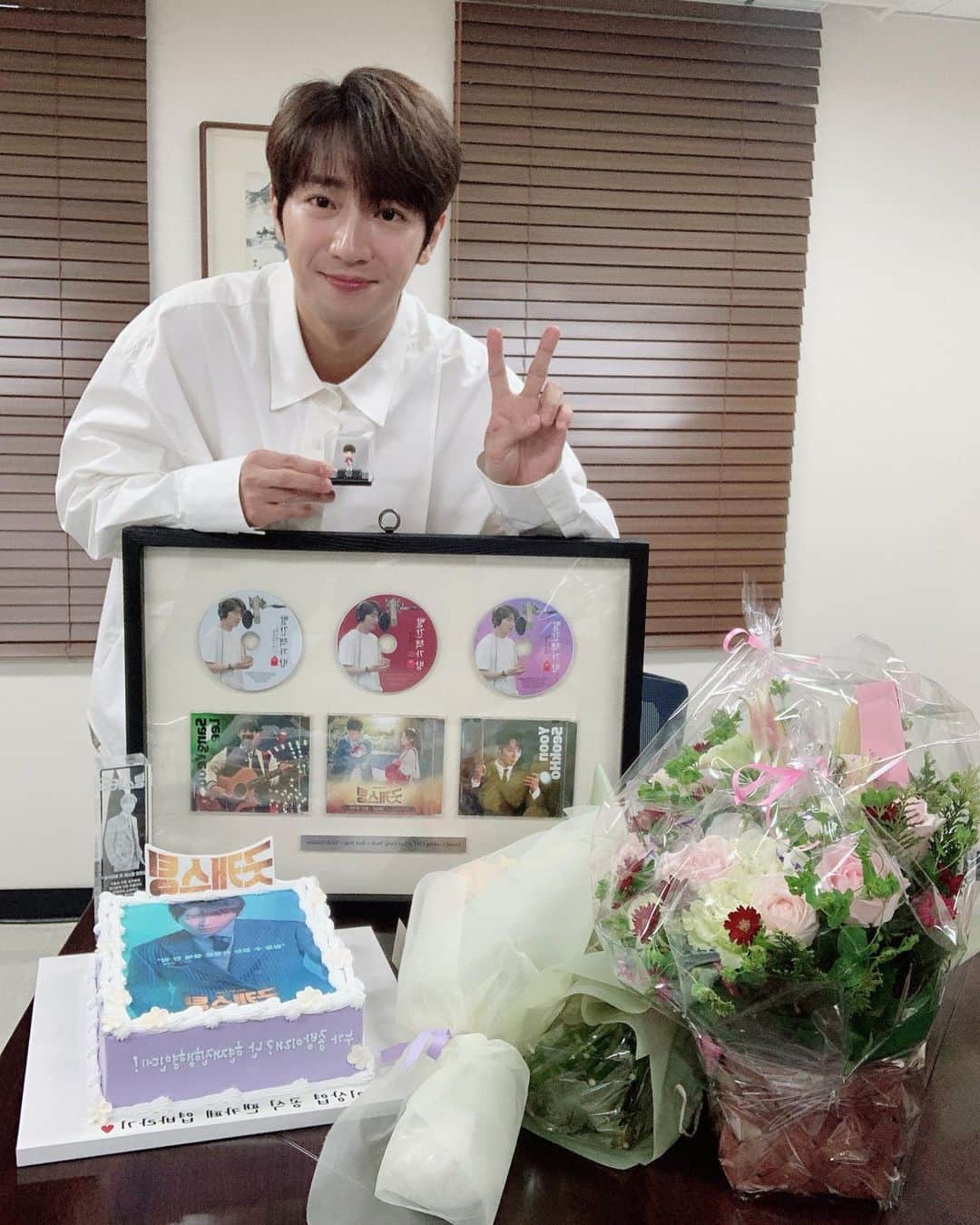 イ・サンヨプのインスタグラム：「#굿캐스팅 윤석호를 응원해주시고 함께 해주셔서 너무 감사했습니다.  보내주신 마음들 잊지 않고 앞으로 더 좋은 연기로 보답하는 상엽이 되겠습니다!! 석호를 추억할 수 있도록 마음 써주신 선물들도 감사해용💖」