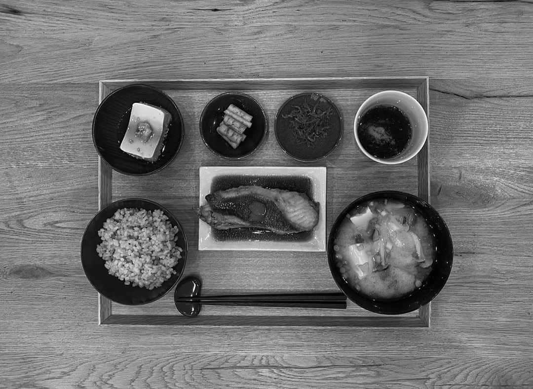 ローラさんのインスタグラム写真 - (ローラInstagram)「I cooked some washoku for lunch♥️ いただきます☺️🙏🇯🇵 #和食　#ペスカタリアン」6月17日 14時05分 - rolaofficial