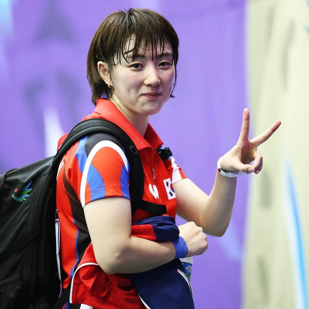 ITTF Worldさんのインスタグラム写真 - (ITTF WorldInstagram)「When you get the last ✌️ points you need to win the cup in Korea 🏆🇰🇷 Who did Suh Hyowon defeat in the final and which year❓  #Korea #BestOfKoreaOpen #Trivia #TableTennis #PingPong #Tischtennis #Bordtennis #tenisdemesa #tennisdetable #乒乓球 #桌球 #卓球 #탁구  #настольныйтеннис」6月17日 15時36分 - wtt