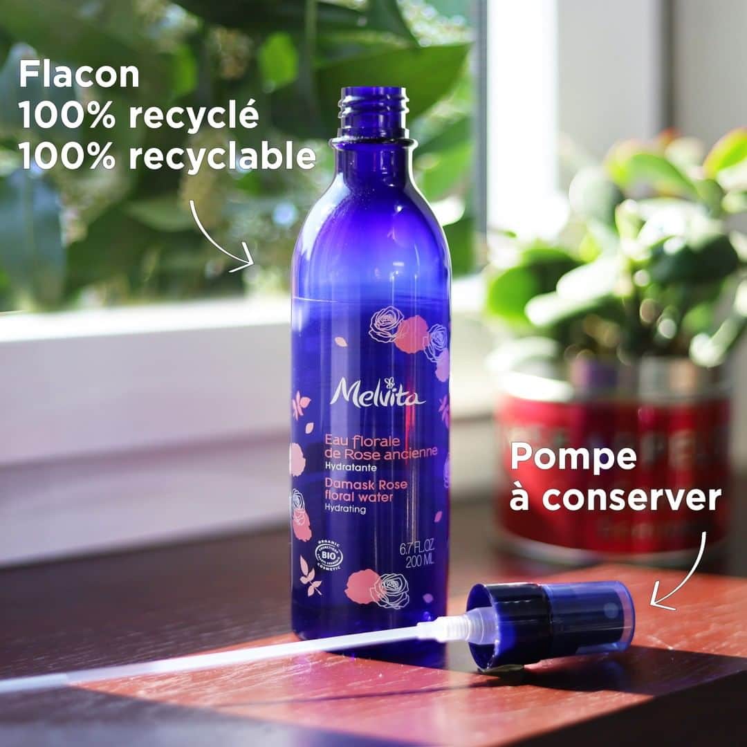 Melvita Officialのインスタグラム：「Les flacons de nos Eaux florales sont en plastique 100% recyclé ♻ et 100% recyclables ♻ depuis déjà 7 ans. Mais savez-vous quels sont les avantages du recyclage 🌿? ✅ 🌿 Préservation de la biodiversité : pas d’exploitation des ressources naturelles (bois, pétrole, sable, eau) car nous utilisons des matières recyclées. ✅ 🌿 Economie d’eau et d’électricité : pas d’énergie utilisée pour extraire, raffiner et traiter . ✅ 🌿 Diminution des émissions de CO2 : pas de gaz à effet de serre issus de l’extraction des nouvelles ressources naturelles et de l’élimination des déchets. ✅ 🌿 Préservation des sols et nappes phréatiques : pas d’enfouissement dans les décharges et réduction de l’encombrement.  Vous le saviez ?  #melvita #eaufloralederose #floralwater #vegan #distillates #organic #greencosmetics #organiccosmetics #recyclable #recycledmaterials #recyclage #recycling #protectnature #naturelovers」