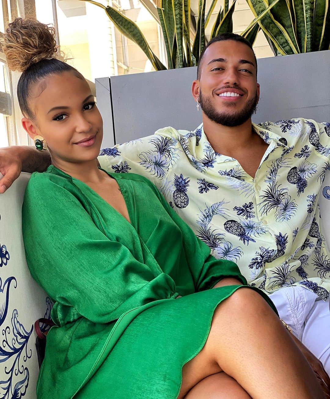 ルベン・ヴェソのインスタグラム：「☀️😁」