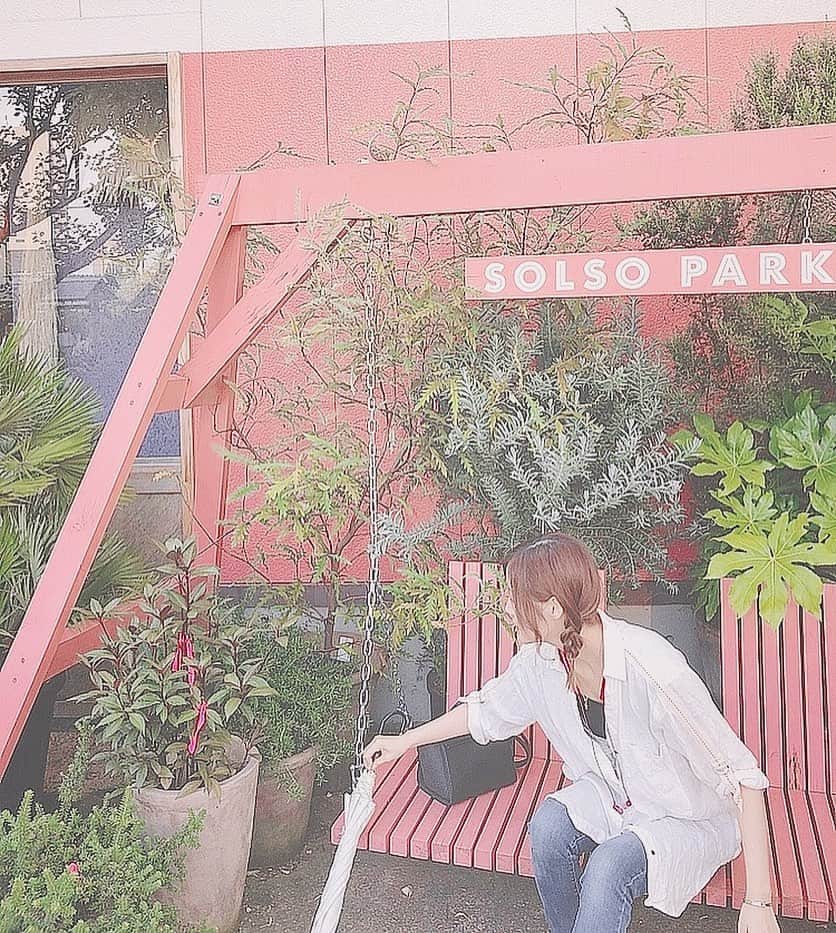 美沙玲奈のインスタグラム：「🍃🍀🌿🌱」