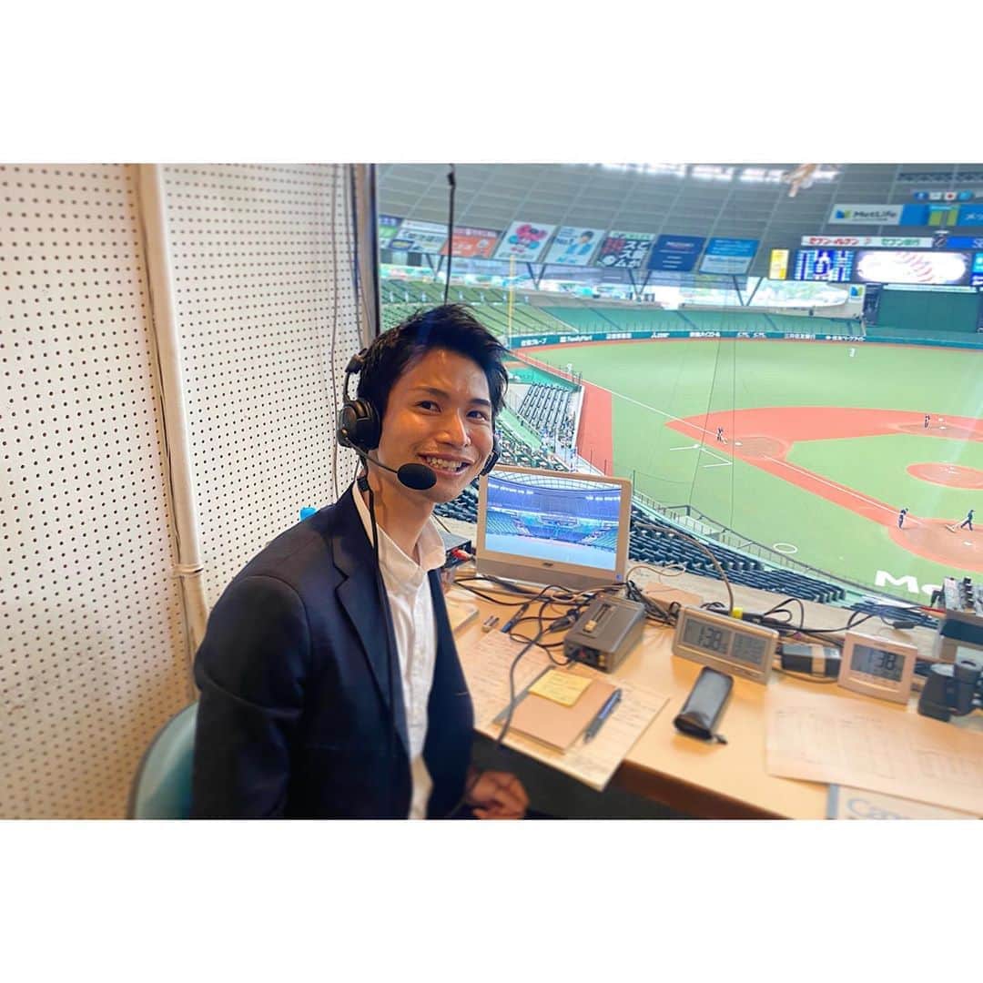 山田弥希寿さんのインスタグラム写真 - (山田弥希寿Instagram)「本日27歳になりました。 ・ 26歳になった1年前、 まさか27歳を迎えるときに 東京に居るとは思ってもみませんでした。 この1年も何があるかわからない。 ・ 自己研鑽を怠らない。 ・ 「野球実況ができるように。」 ・ 「本日〇〇vs〇〇の試合を実況します！」 とこのような投稿ができるよう、 27歳、日々精進。 ・ #山田弥希寿 #27歳 #野球実況 #プロ野球 #野球 #実況 ・」6月17日 19時39分 - mikitoshi_617